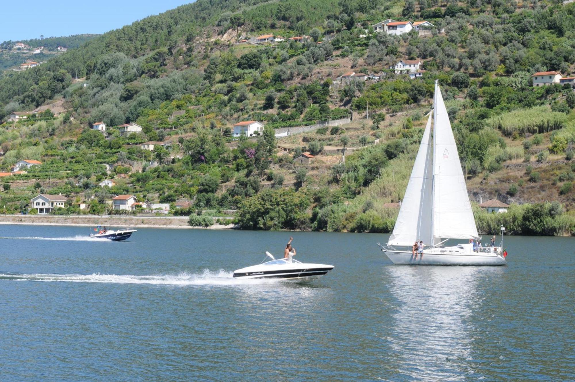 Douro Marina Hotel & Spa Resende Exterior photo