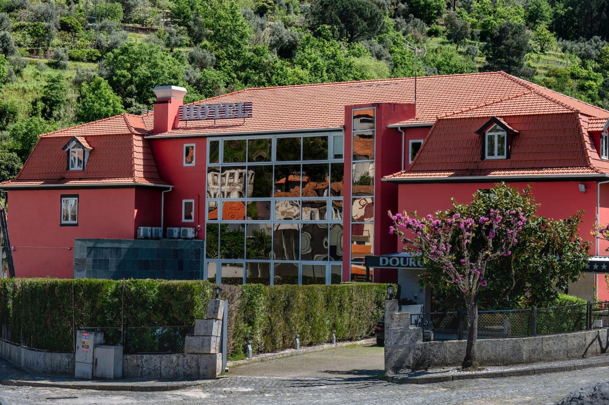 Douro Marina Hotel & Spa Resende Exterior photo